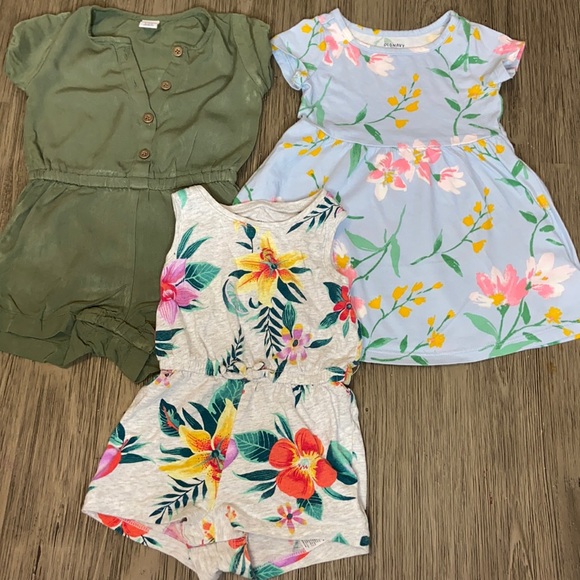 Old Navy Other - Old Navy Toddler Dress & Rompers 6-12 month